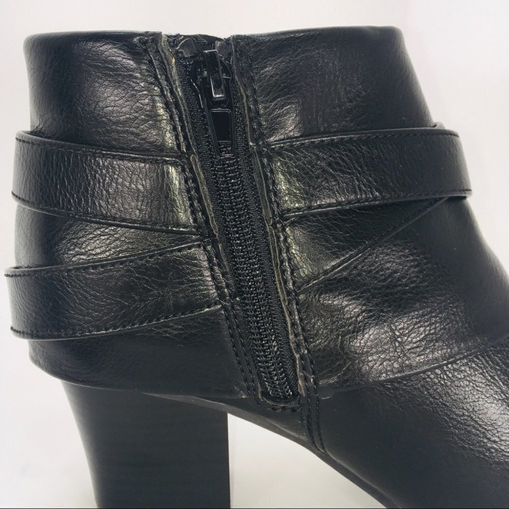 NWOB Thalia Sodi Tully Ankle Bootie Size 7.5M - Picture 12 of 14